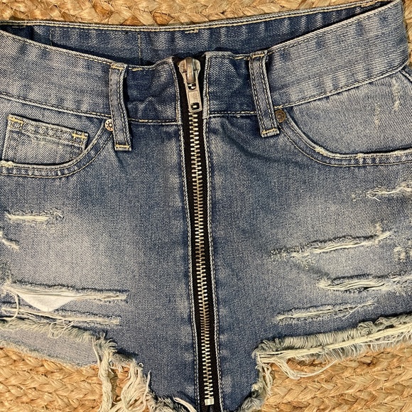 UNIF Denim Zip Up Mini Skirt size 24 - Picture 2 of 8